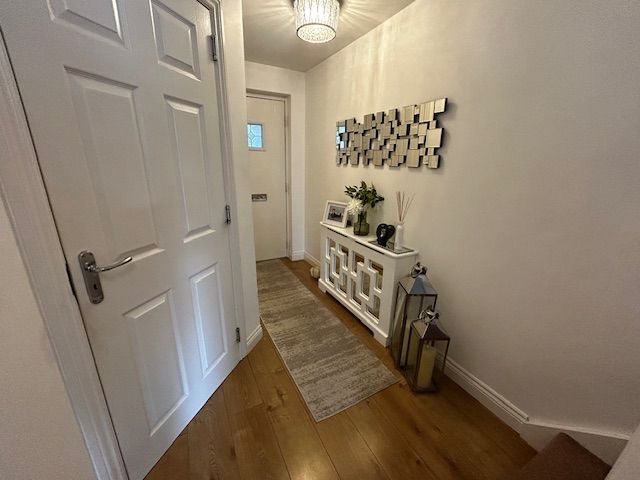 Additional image 3 of 4 bed town house for saleDalwhinnie Place, Airdrie, North Lanarkshire ML6