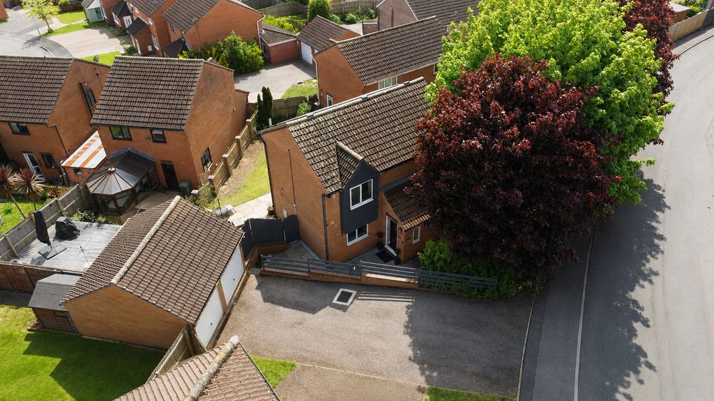 3 bed detached house for saleAlmond Drive, Cardiff CF23