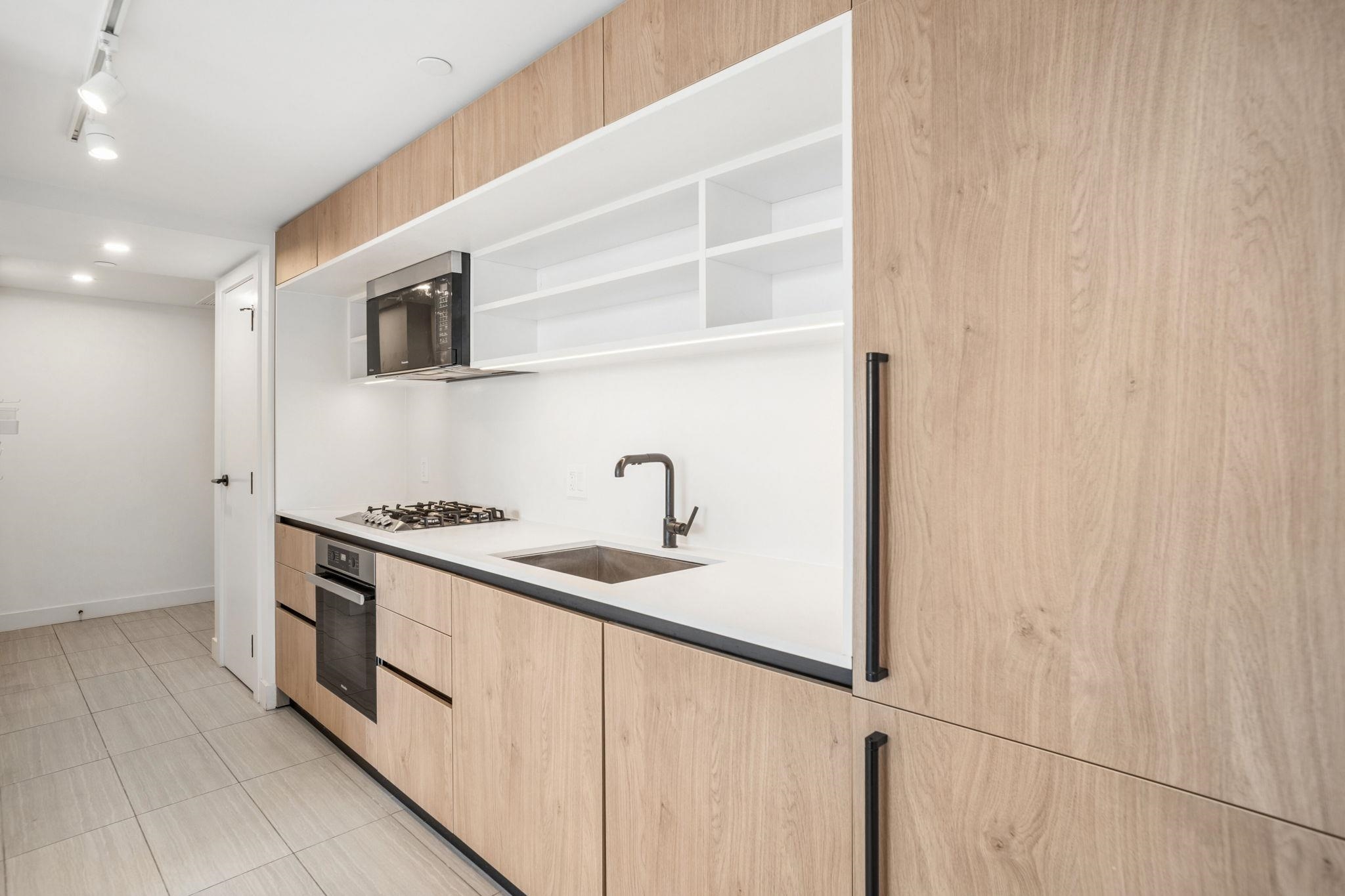 Additional image 6 of 804-5058 Joyce Street, Vancouver, BC, V5R 0J9
