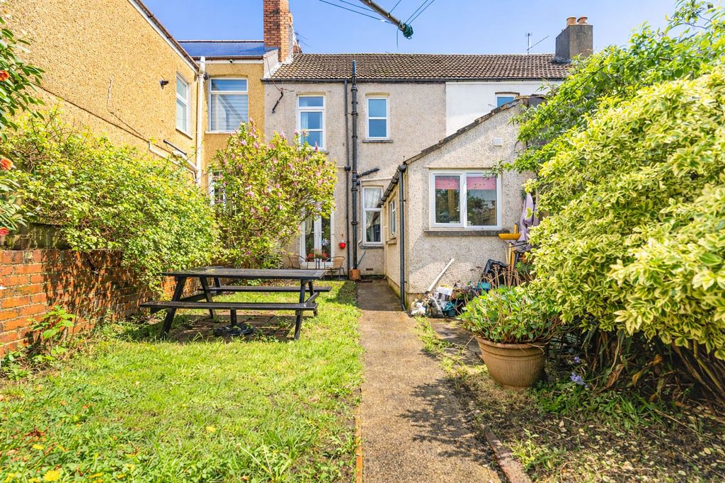 Additional image 2 of 3 bed terraced house for saleRothesay Road, Newport NP19