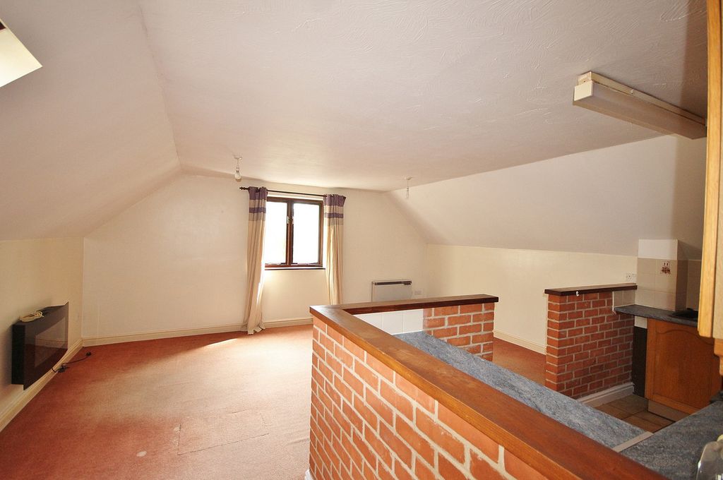 Additional image 4 of 1 bed flat for saleBurford Road, Carterton OX18