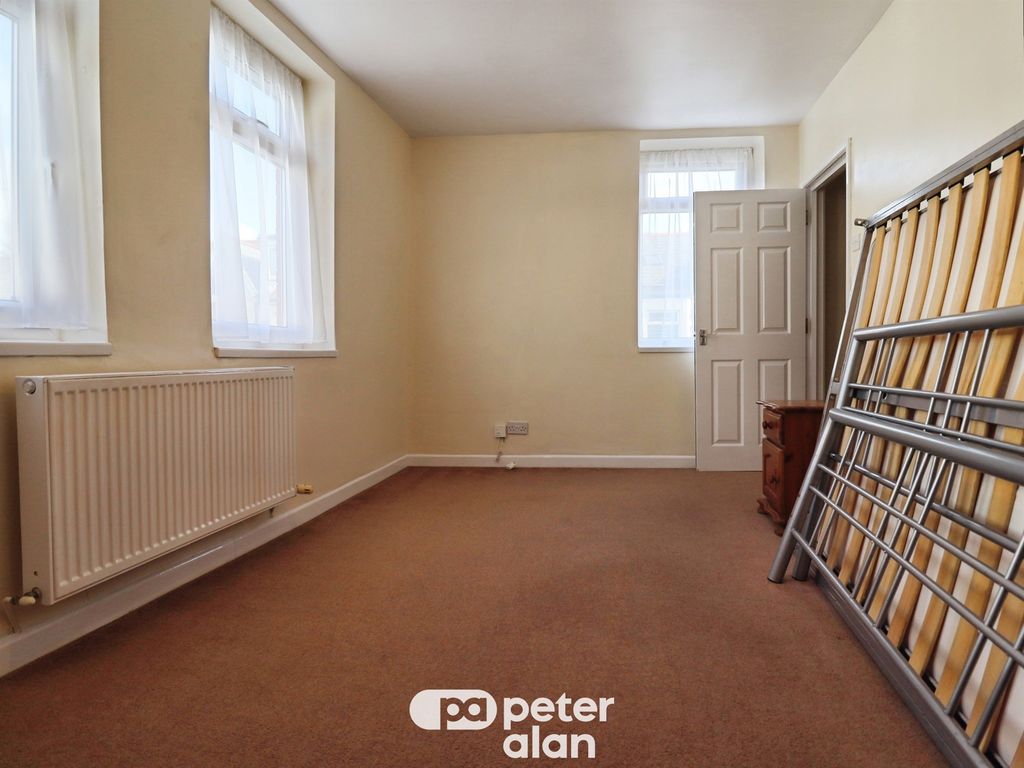 Additional image 7 of 3 bed flat for saleGlenroy Street, Cardiff CF24