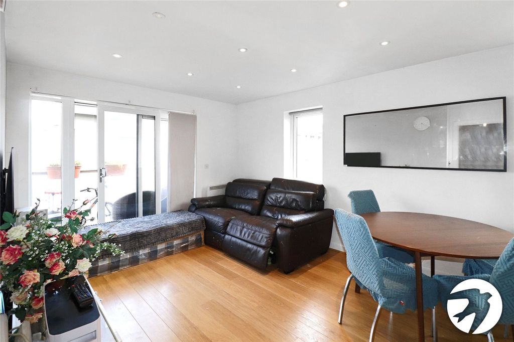 Additional image 5 of 2 bed flat for saleLittle Brights Road, Belvedere DA17
