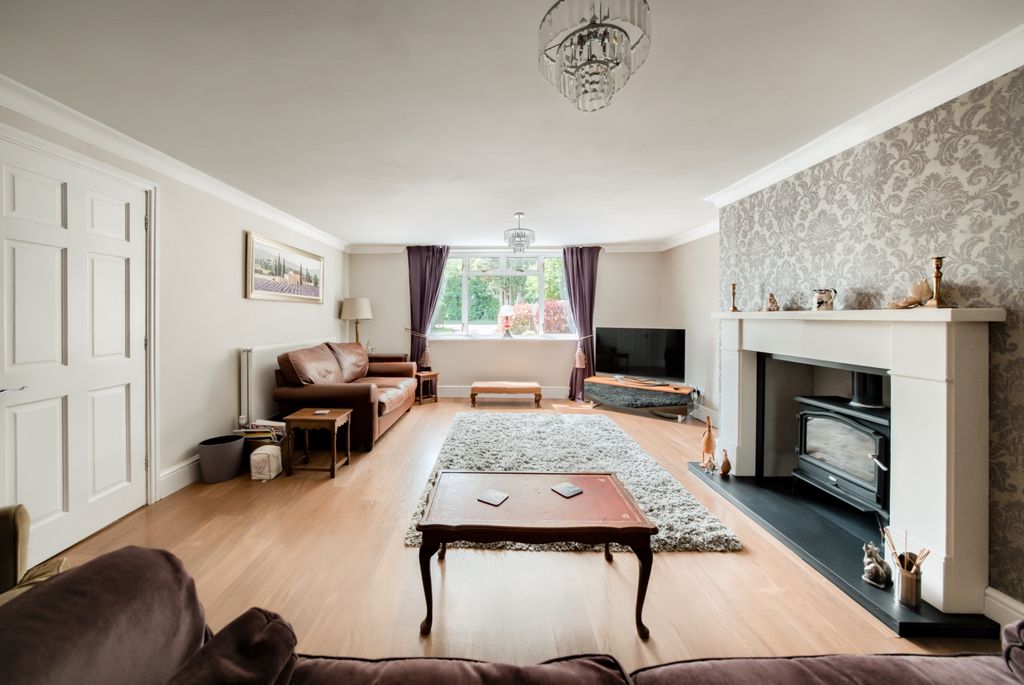 Additional image 12 of 4 bed detached house for saleKings Coughton, Kings Coughton, Alcester B49