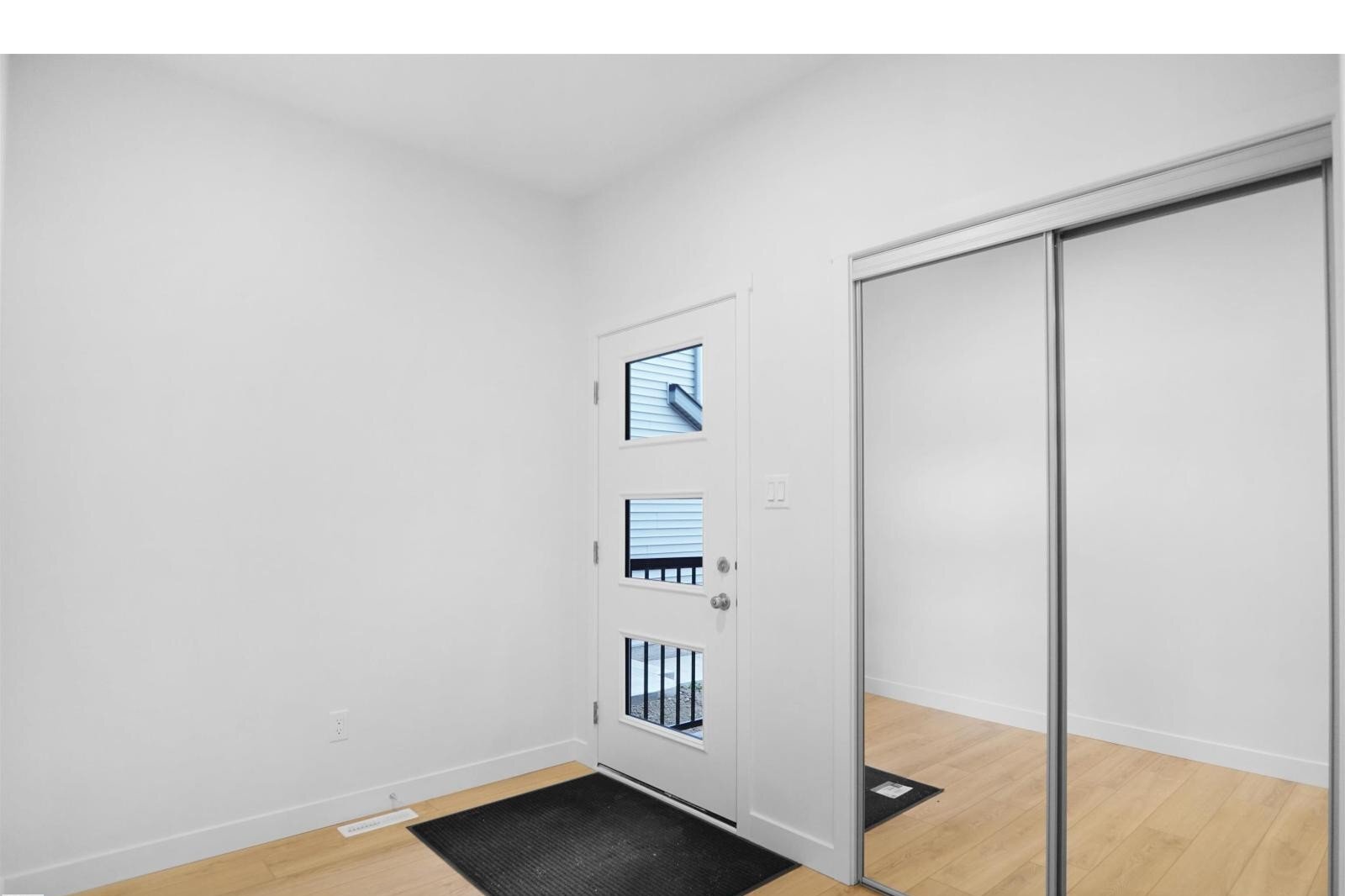 Additional image 8 of 13132 214 Street NW, Edmonton, AB, T5S0X1
