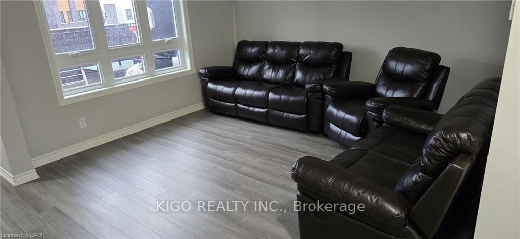Additional image 4 of 10-235 Chapel Hill Drive, Kitchener, ON, N2R 0S4