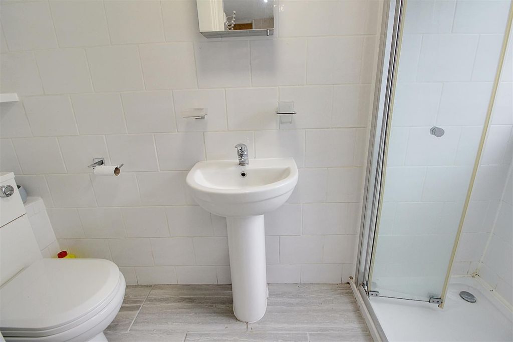 Additional image 8 of 1 bed flat for saleHigh Street, Berkhamsted HP4