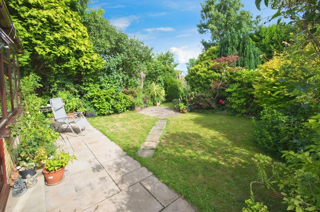 Additional image 12 of 3 bed semi-detached bungalow for saleLon Cae Porth, Cardiff CF14