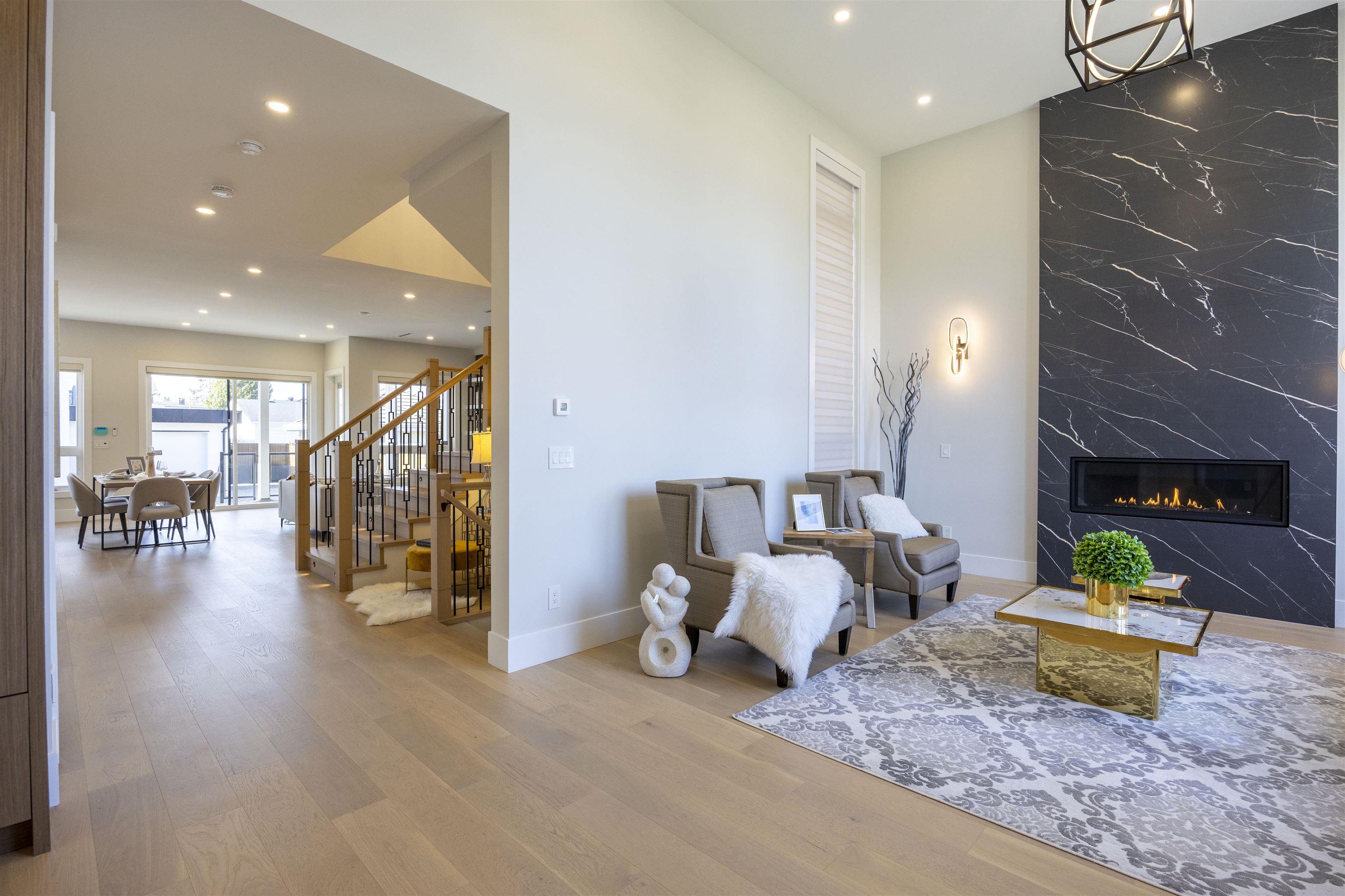 Additional image 4 of 8093 14th Avenue, Burnaby, BC, V3N 2B5