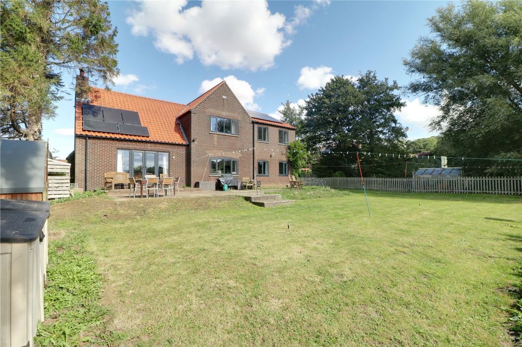 Additional image 24 of 4 bed detached house for saleSouth Street, Barnetby DN38