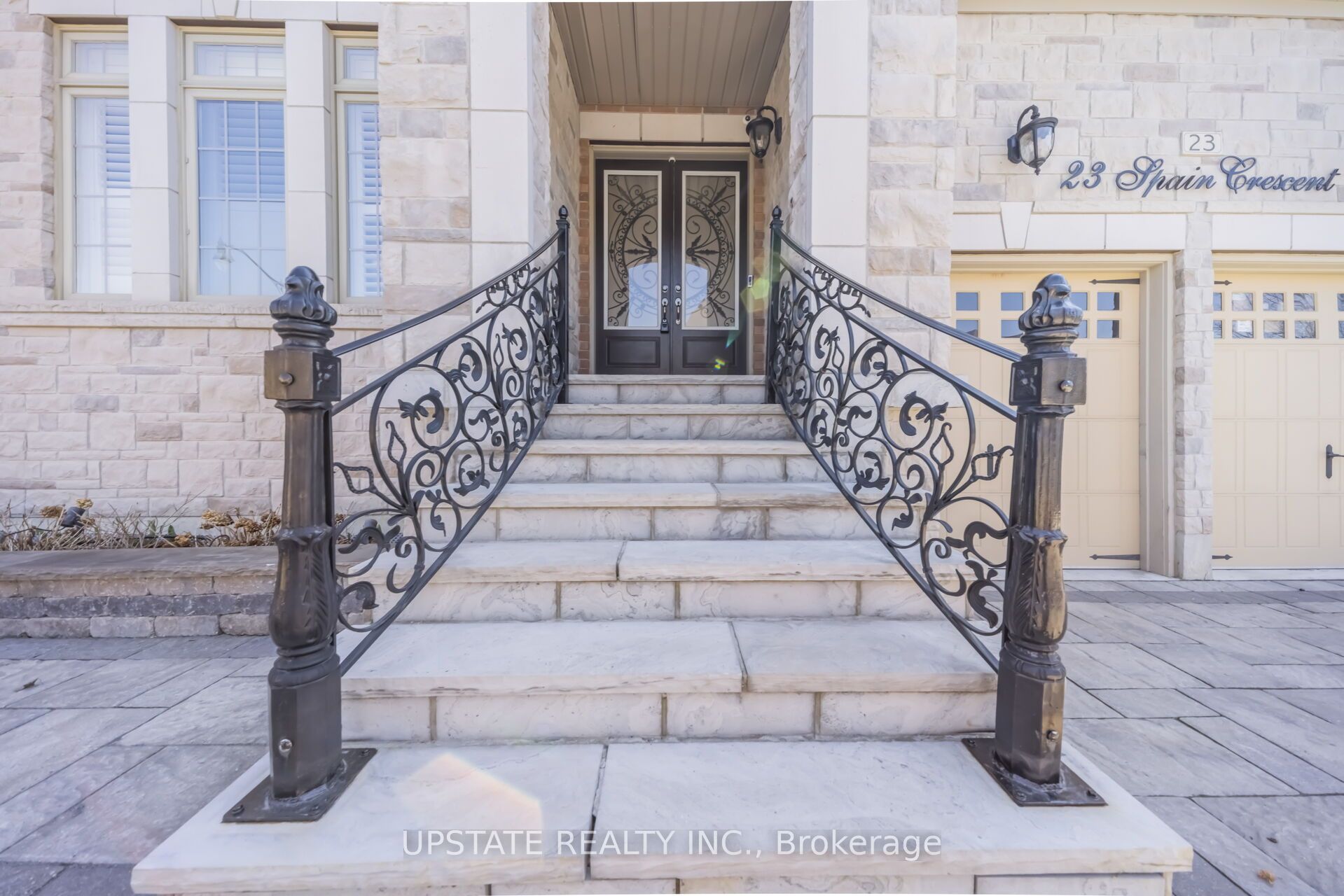 Additional image 3 of 23 Spain Crescent, Brampton, ON, L6P 4G8