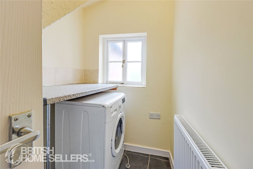 Additional image 13 of 2 bed flat for saleLeg Street, Oswestry, Shropshire SY11