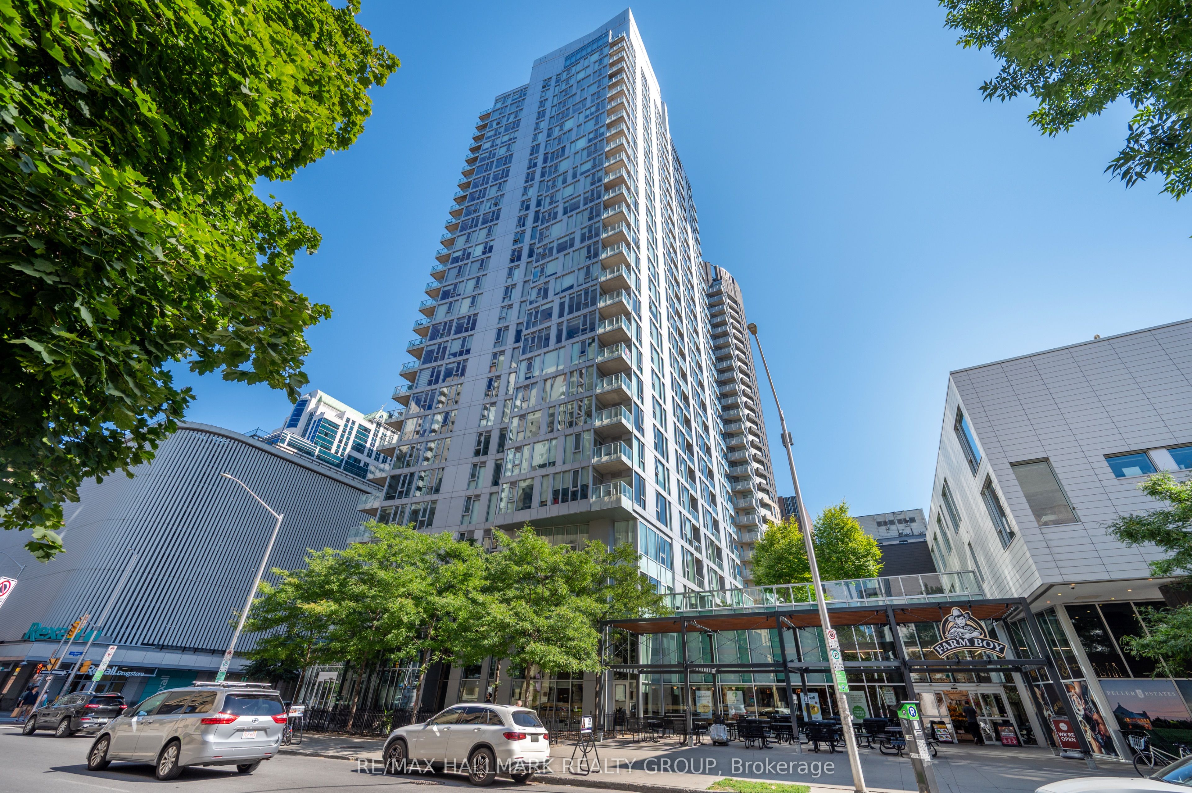 2104-179 Metcalfe Street, Ottawa, ON, K2P 1P7