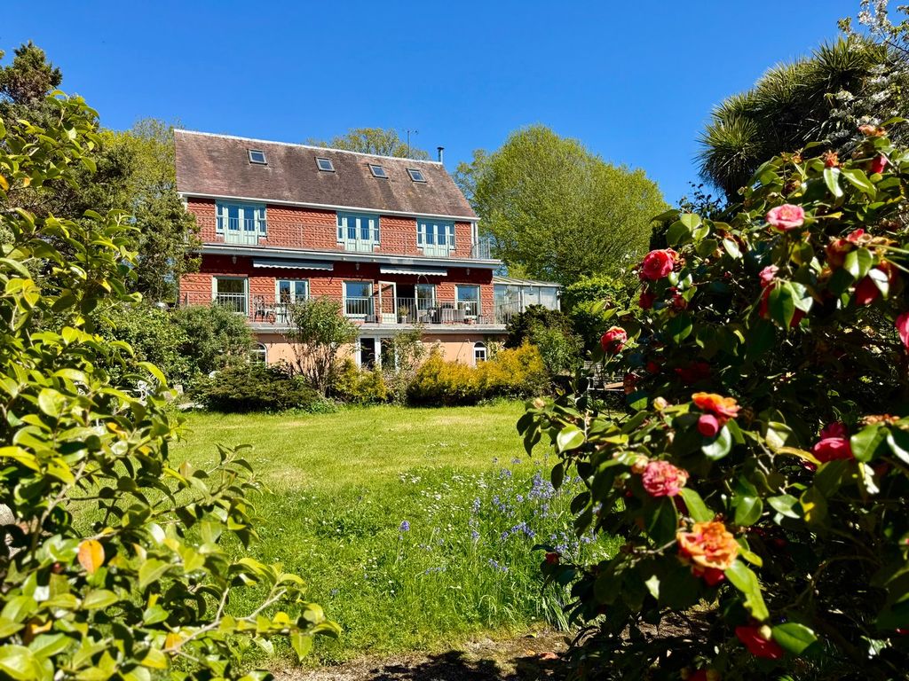 Additional image 31 of 8 bed detached house for saleWhydown Road, Bexhill-On-Sea TN39