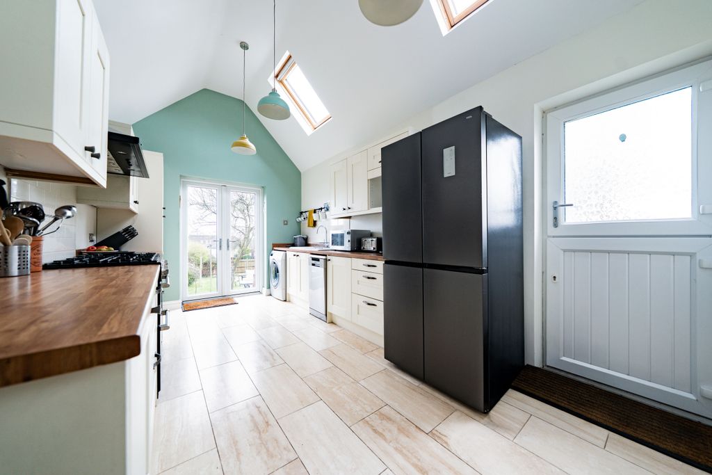 Additional image 3 of 2 bed detached house for saleThe Green, Markfield, Leicester, Leicestershire LE67