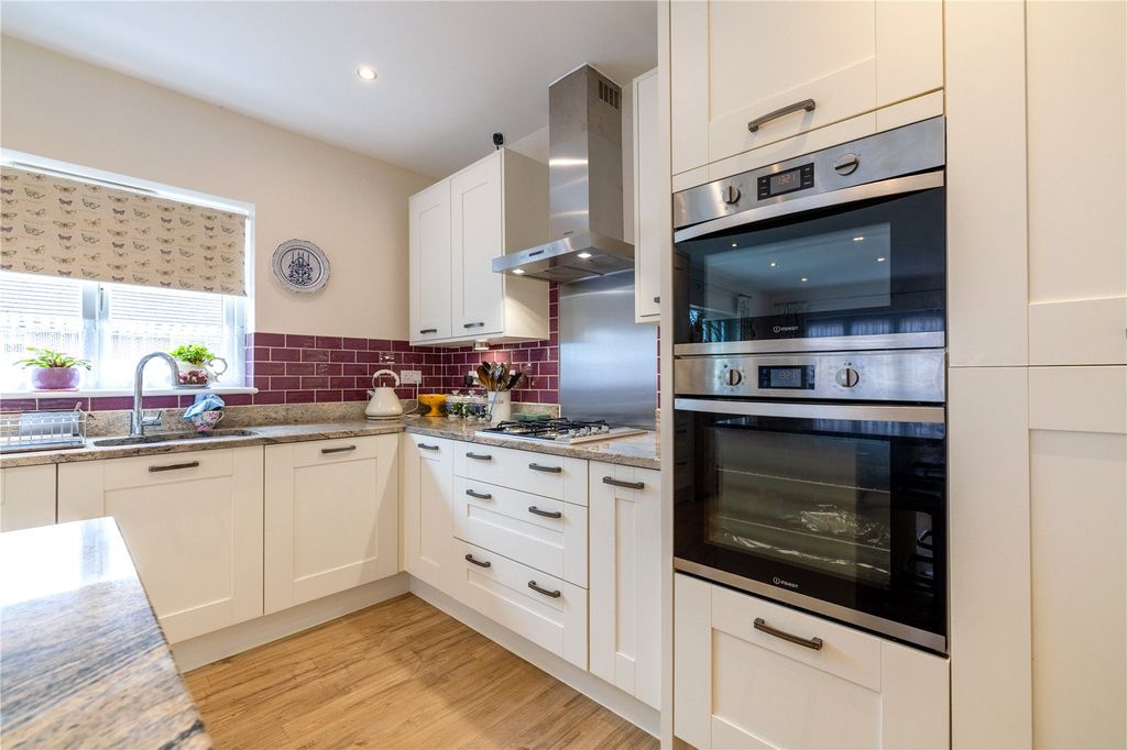 Additional image 8 of 4 bed detached house for saleGrant Court, Bideford, Devon EX39