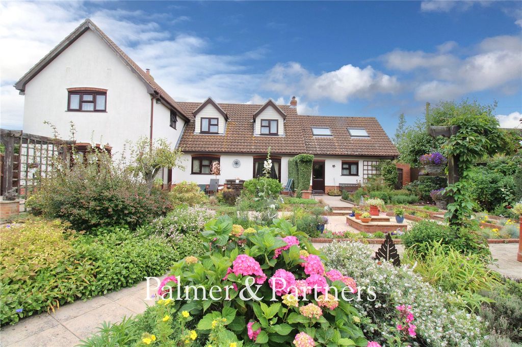 Additional image 27 of 5 bed detached house for salePost Office Road, Knodishall, Saxmundham, Suffolk IP17