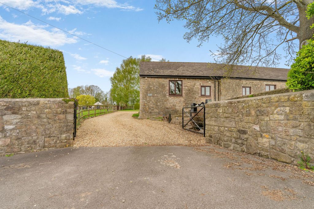 Additional image 19 of 3 bed barn conversion for saleCaerwent, Caldicot NP26