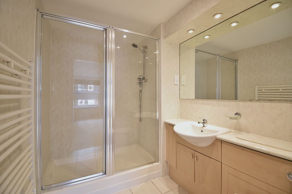 Additional image 6 of 2 bed flat for saleLondon Road, Alderley Edge SK9
