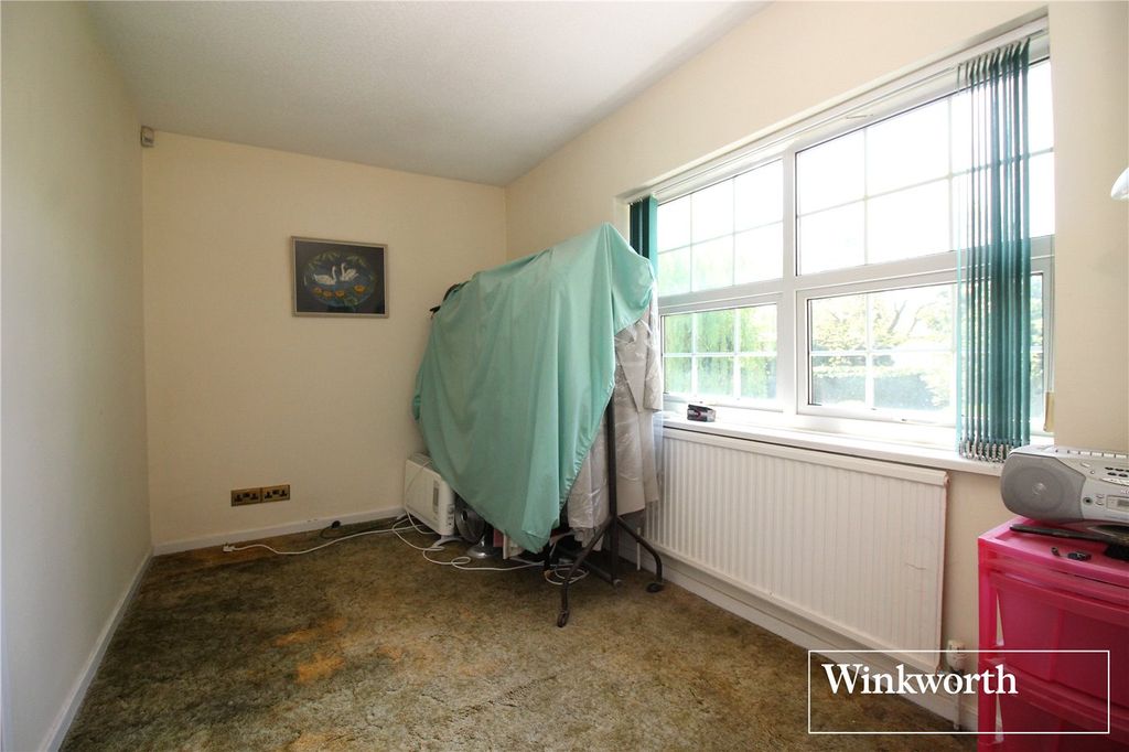 Additional image 14 of 4 bed end terrace house for saleHartfield Avenue, Elstree, Borehamwood, Hertfordshire WD6