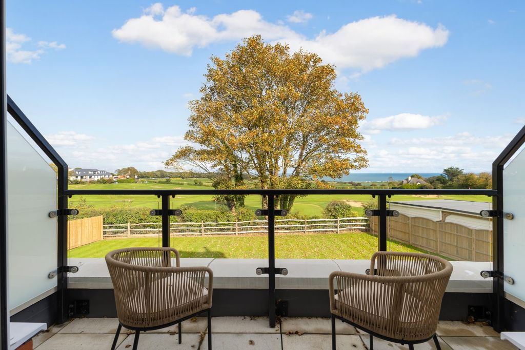 Additional image 9 of 5 bed detached house for saleKingsgate Place, Reading Street, Broadstairs, Kent CT10