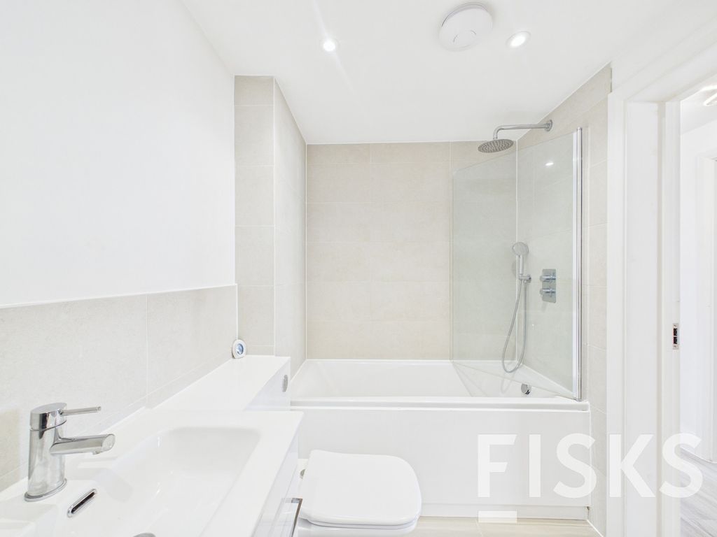 Additional image 6 of 2 bed flat for saleLondon Road, Benfleet SS7