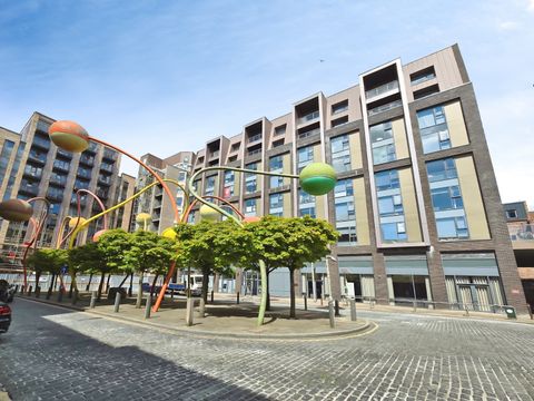 Wolstenholme Square, City Centre, Liverpool L1
