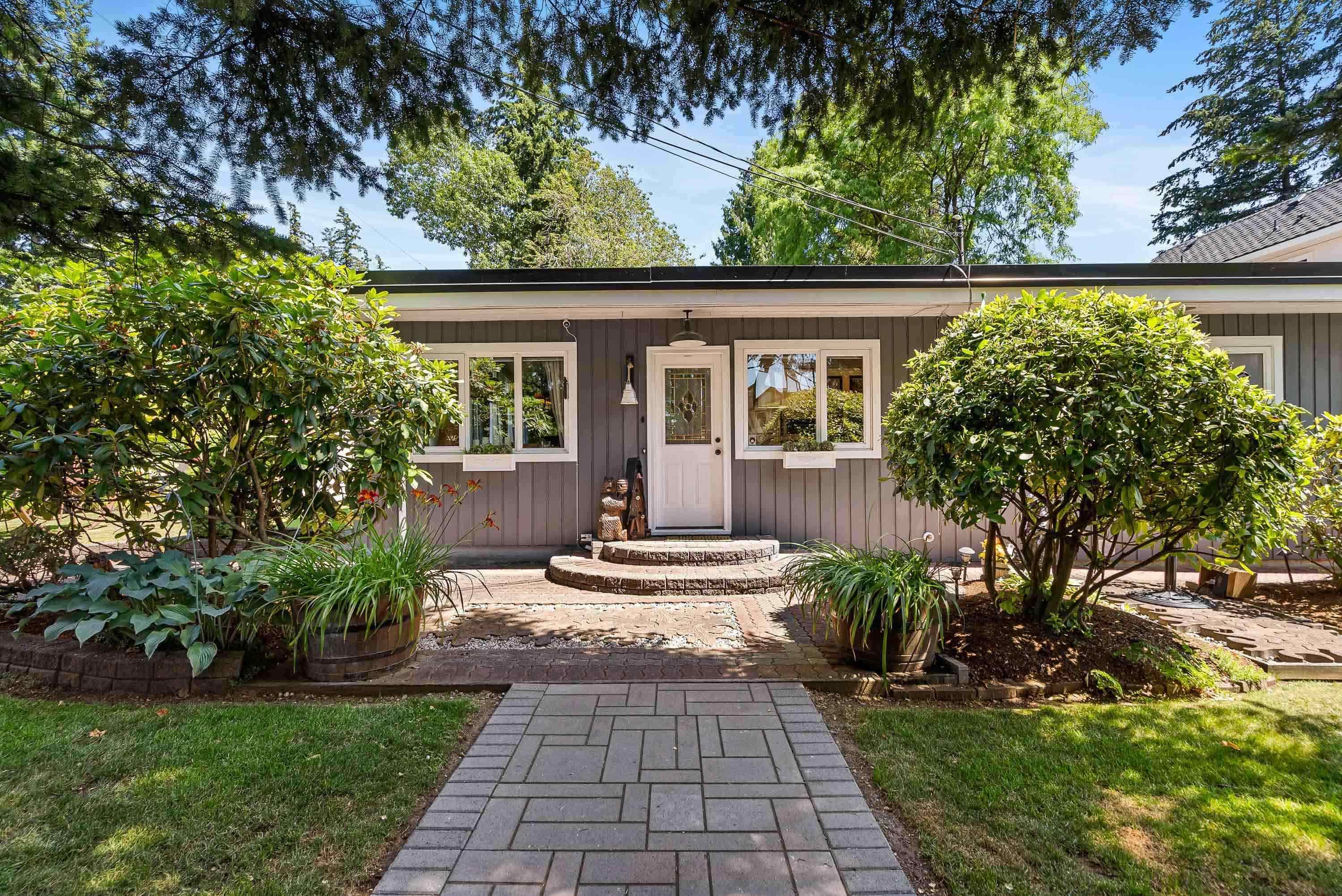13270 58 Avenue, Surrey, BC, V3W 1M4