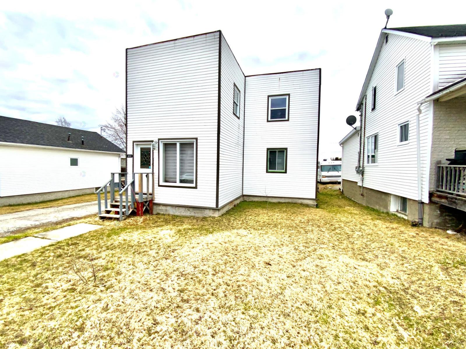 602 Av. Létourneau