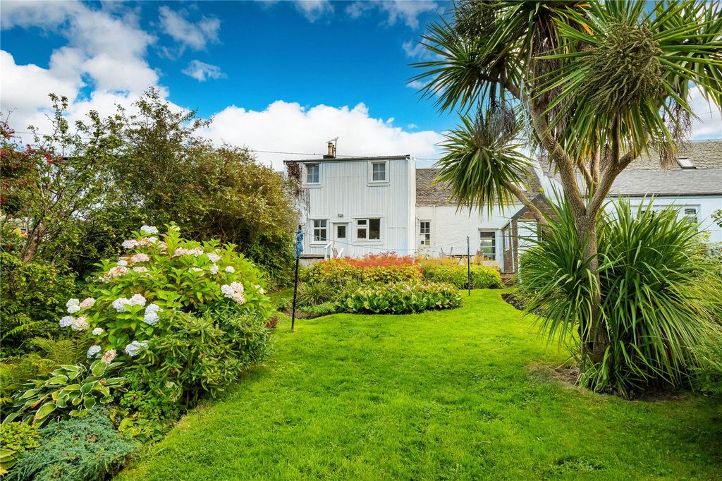Additional image 9 of 3 bed terraced house for saleThe Pink House, Cooper Street, Plockton, Highland IV52