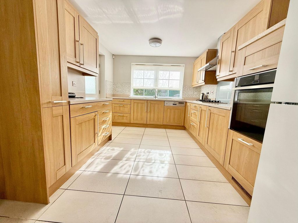 Additional image 16 of 4 bed detached house for saleJohn Jobbins Way, Penygarn, Pontypool NP4