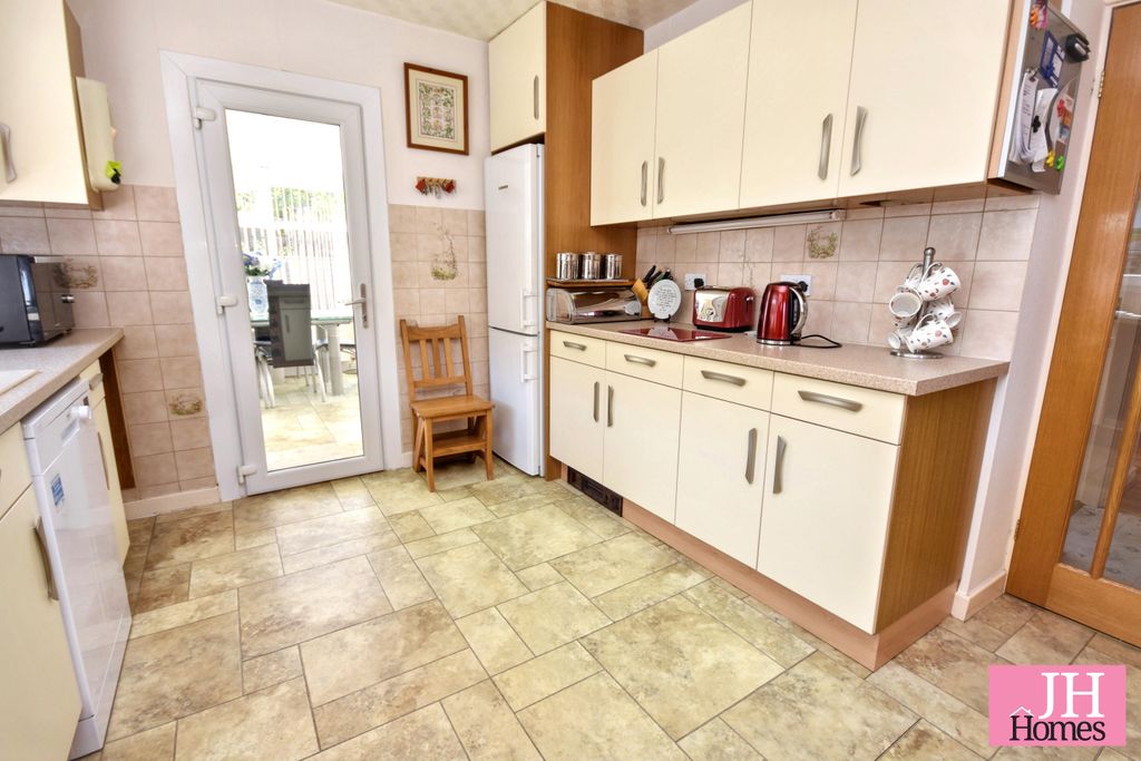 Additional image 6 of 3 bed detached bungalow for saleSilecroft Gardens, Walney, Barrow-In-Furness LA14