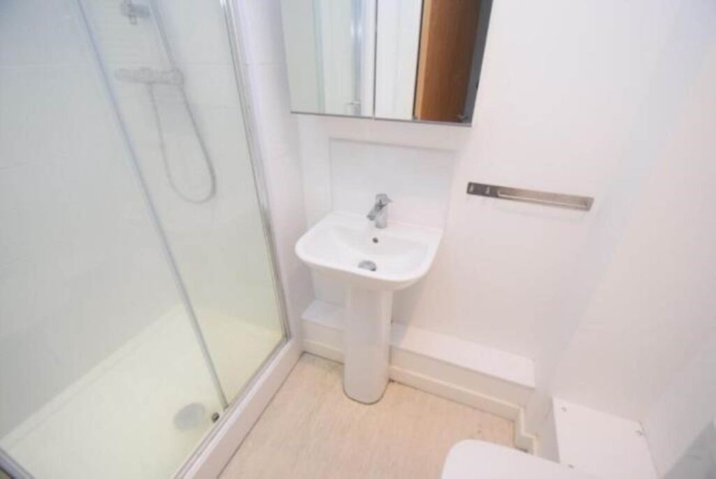 Additional image 3 of 1 bed flat for saleLondon Road, Newcastle Under Lyme ST5