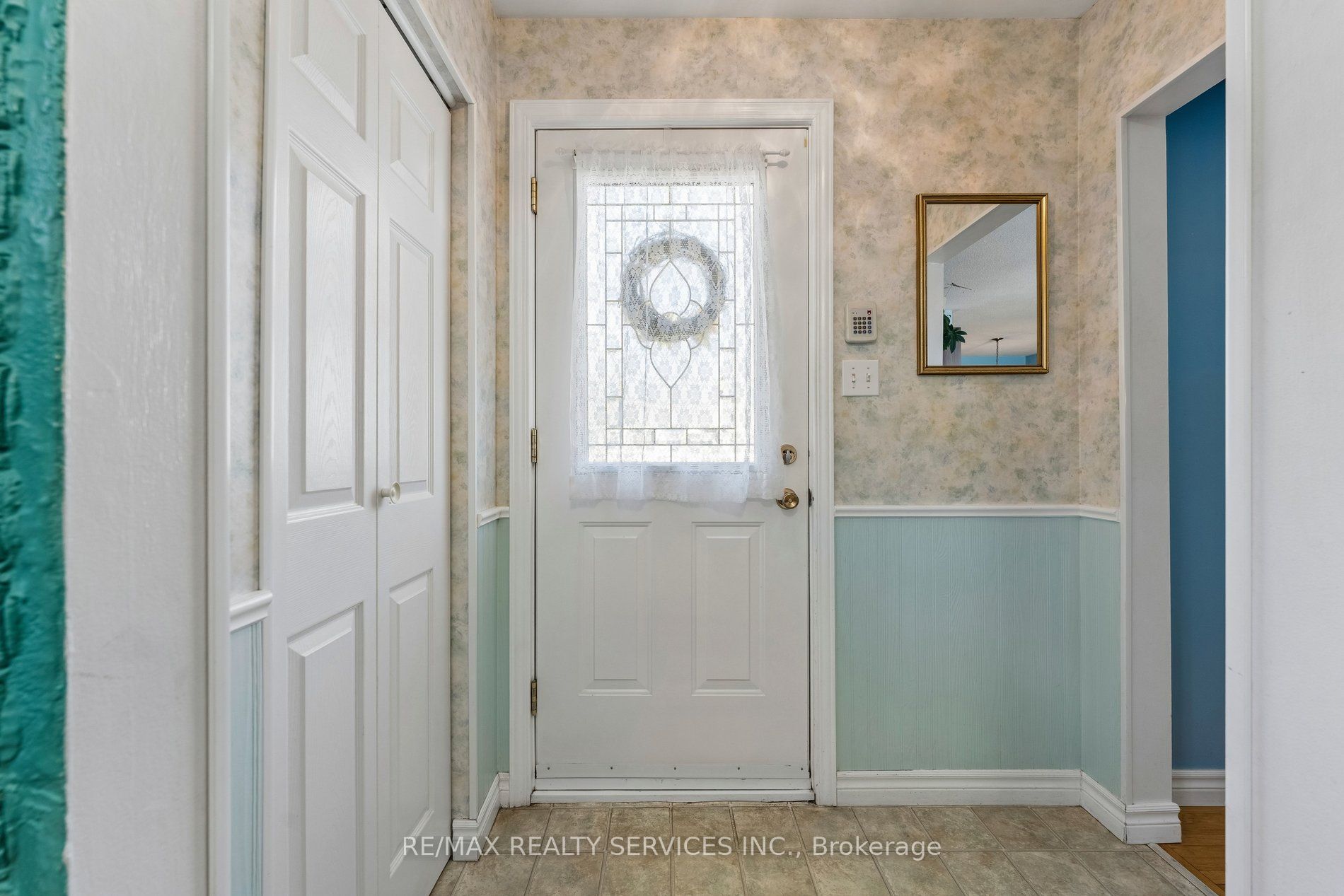 Additional image 5 of 21 Willis Drive, Brampton, ON, L6W 1A8