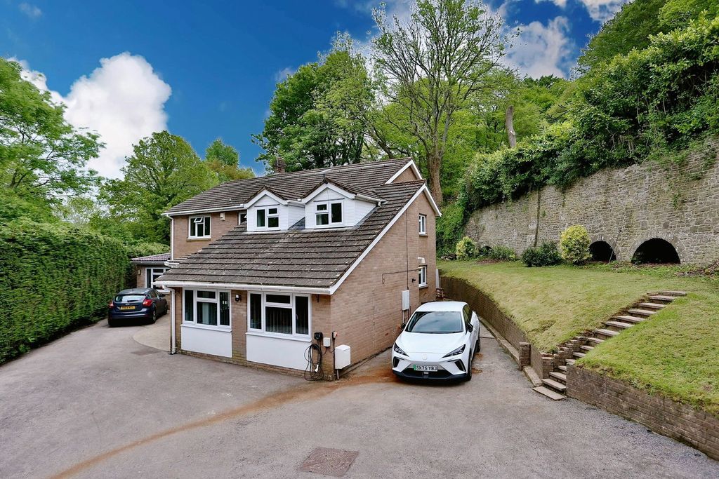 Additional image 46 of 6 bed detached house for saleKiln Lodge, Blaenavon Road, Govilon, Abergavenny, Monmouthshire NP7