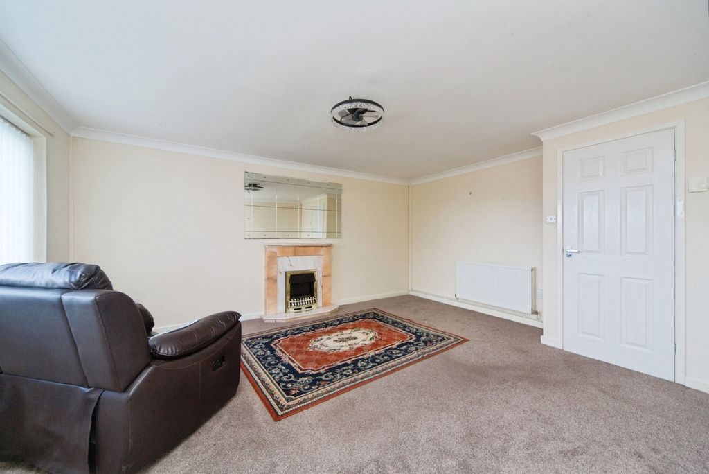 Additional image 3 of 2 bed flat for saleAled Court, Abergele LL22