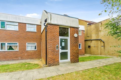 Maple Road, London SE20