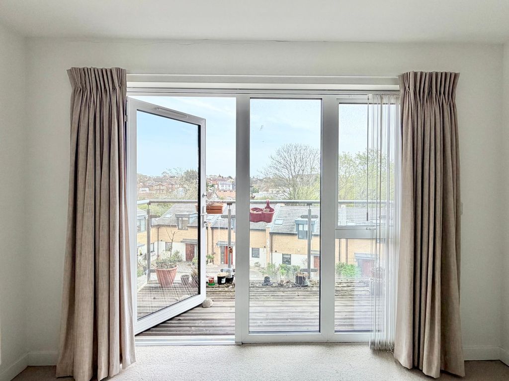 Additional image 4 of 2 bed flat for saleBuxton Drive, Bexhill-On-Sea TN39