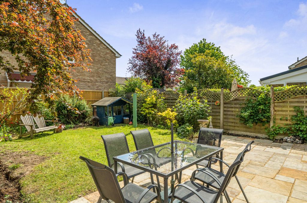 Additional image 2 of 3 bed link detached house for saleKnox Green, Binfield, Bracknell, Berkshire RG42