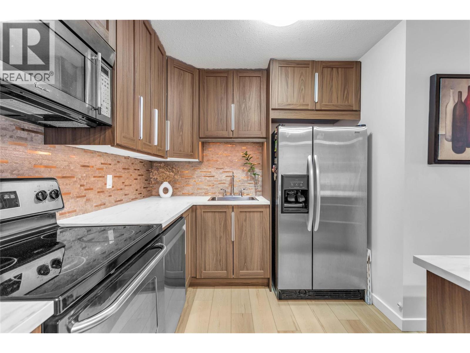 Additional image 6 of 110A-735 Cook Road, Kelowna, BC, V1W3G6