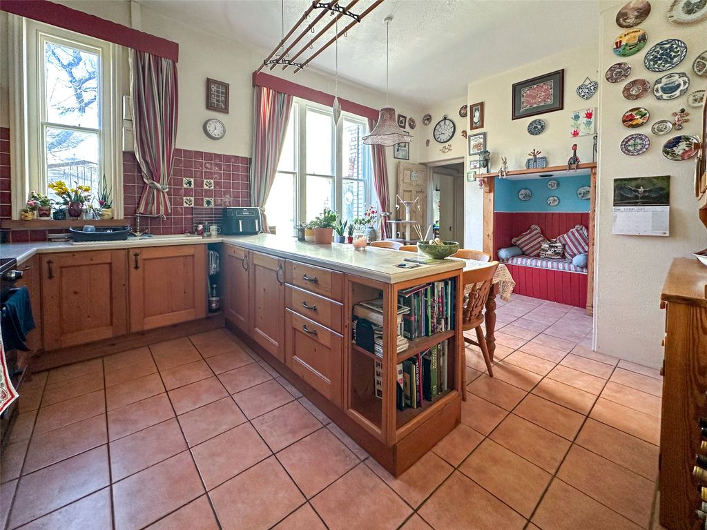 Additional image 3 of 6 bed detached house for saleHilltop Road, Bideford, Devon EX39