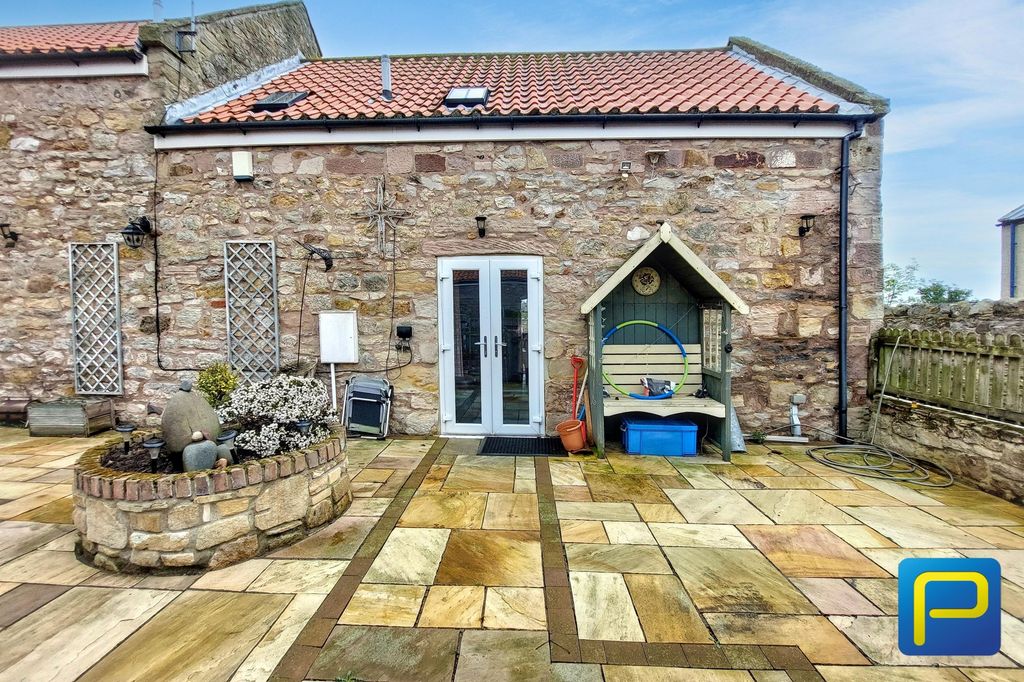 3 bed barn conversion for saleSwinhoe, Chathill NE67 photo 2