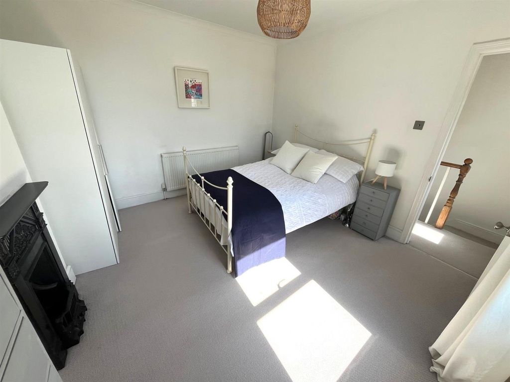 Additional image 12 of 2 bed end terrace house for saleSouthmead Road, Westbury-On-Trym, Bristol BS10
