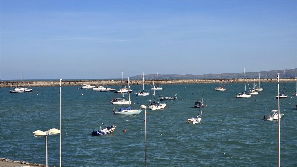 Additional image 16 of 2 bed flat for saleNewry Beach, Holyhead, Isle Of Anglesey LL65