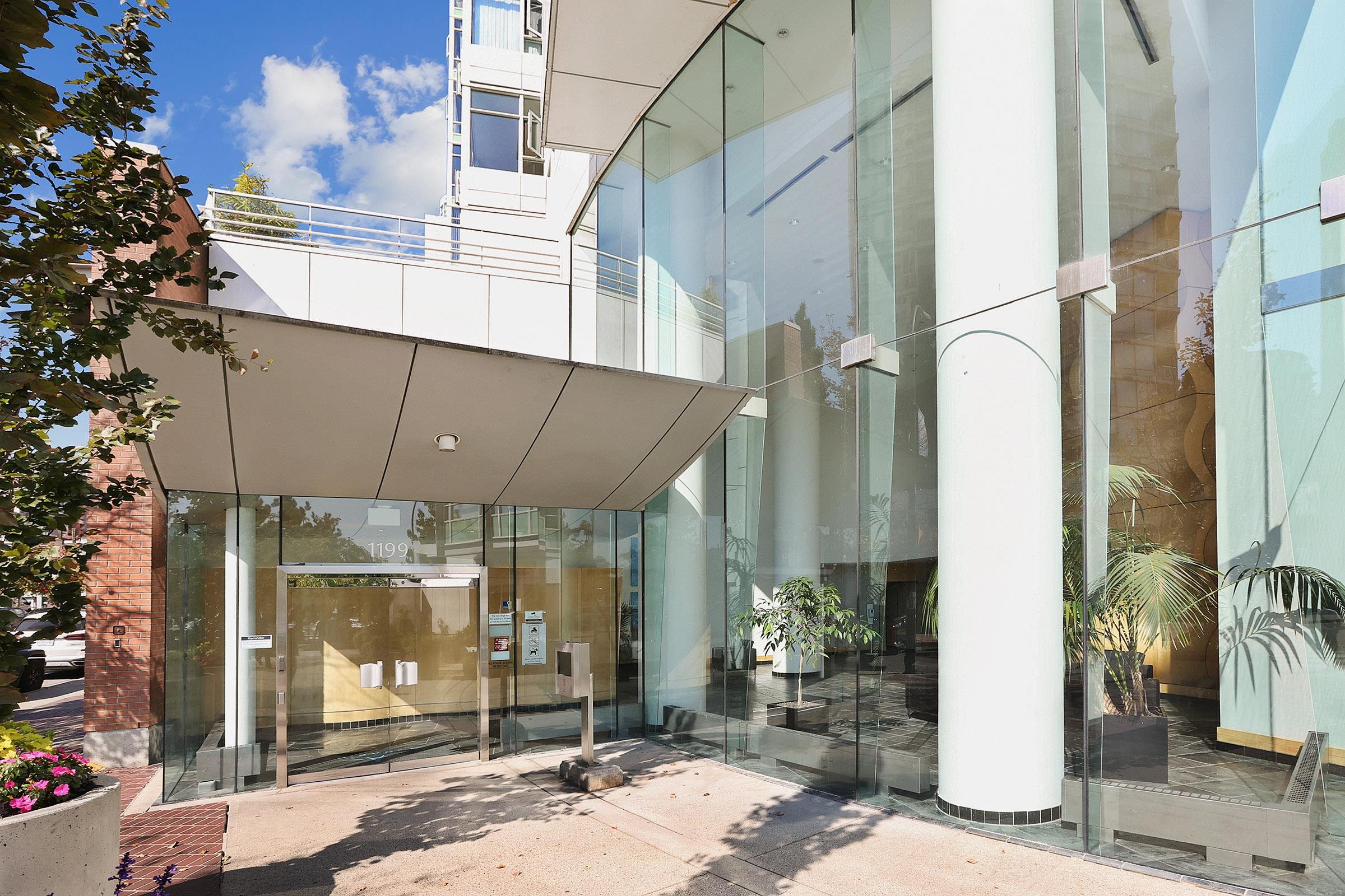 Additional image 2 of 1103-1199 Marinaside Crescent, Vancouver, BC, V6Z 2Y2
