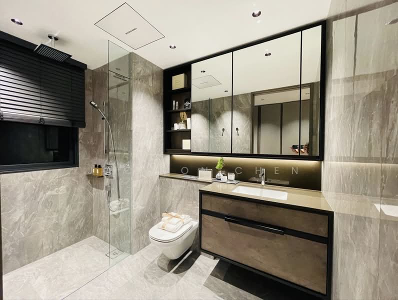 800 Upper Bukit Timah Road photo 2
