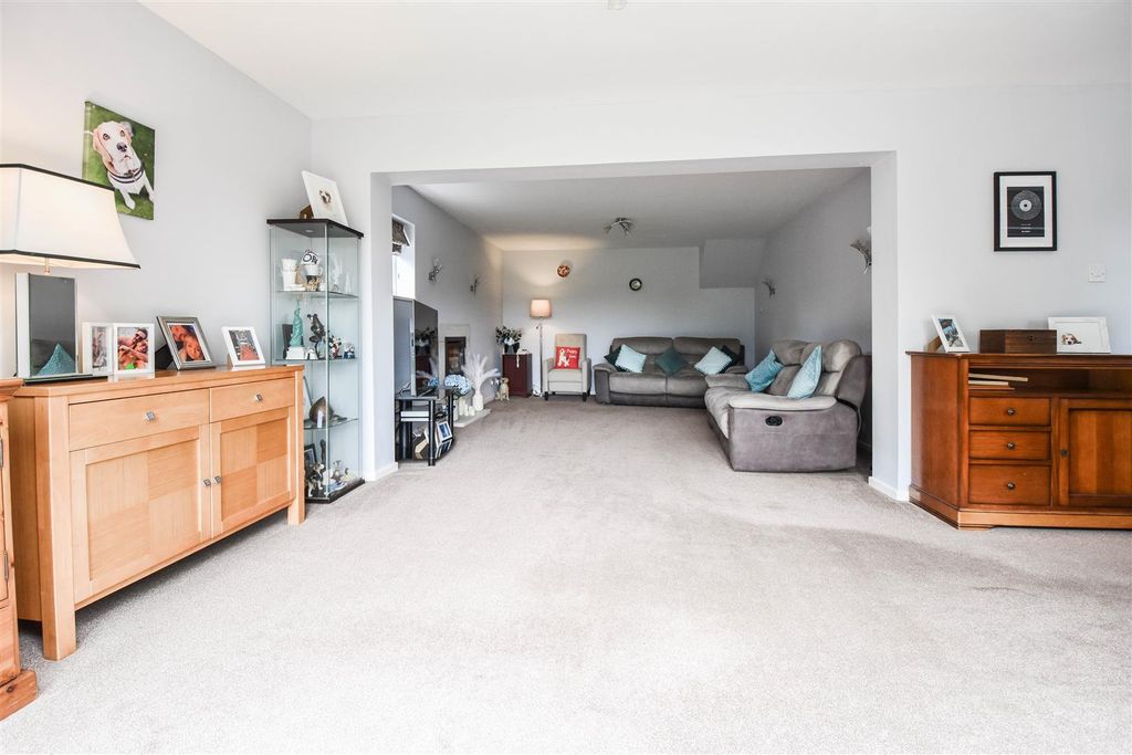 Additional image 2 of 4 bed detached house for saleOngar Road, Stondon Massey, Brentwood CM15