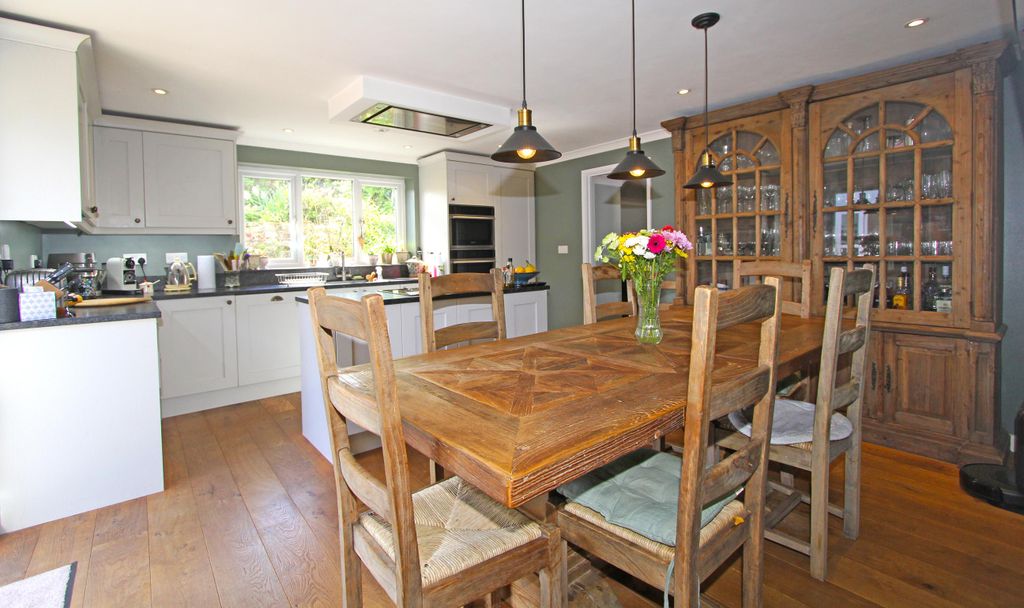 Additional image 5 of 5 bed semi-detached house for saleLe Colimbott, Alderney GY9