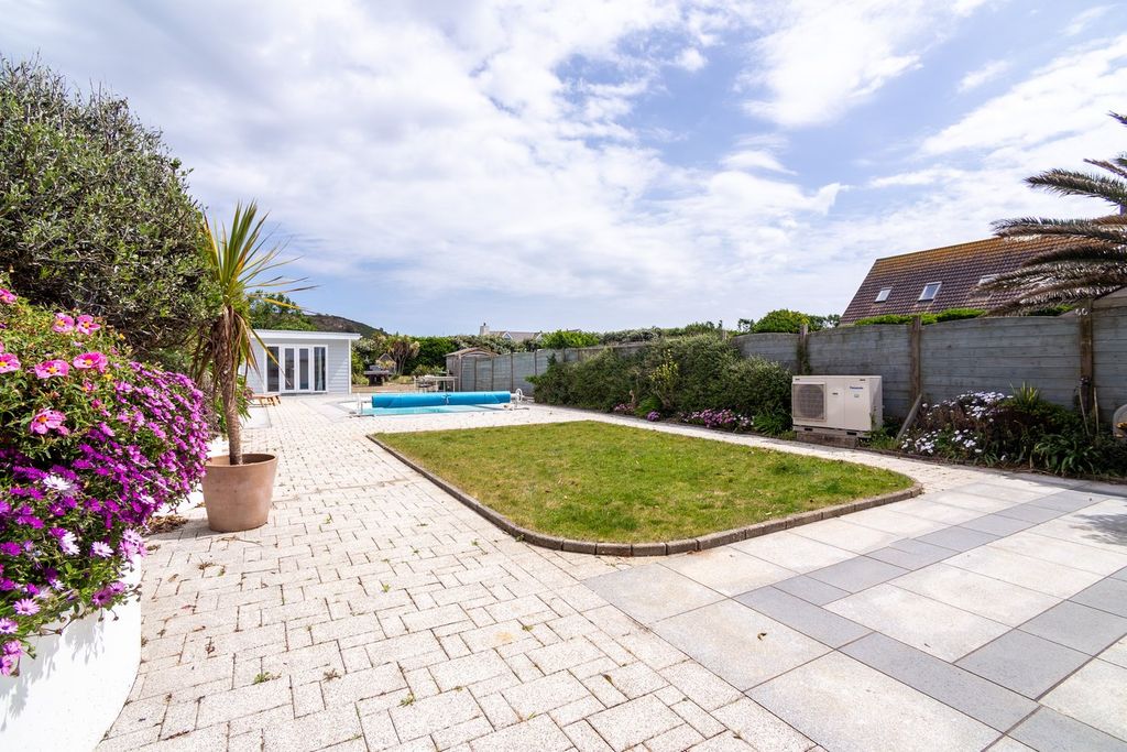 Additional image 33 of 2 bed bungalow for saleLa Grande Route Des Mielles, St. Ouen JE3