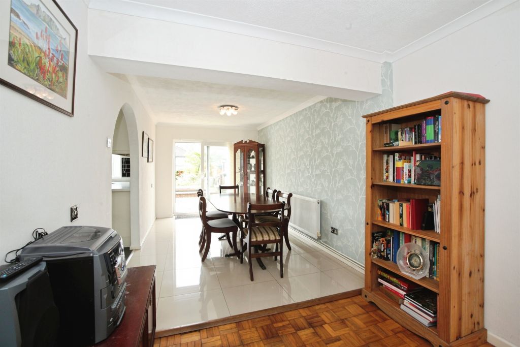 Additional image 5 of 4 bed semi-detached house for saleMardy Crescent, Caerphilly CF83